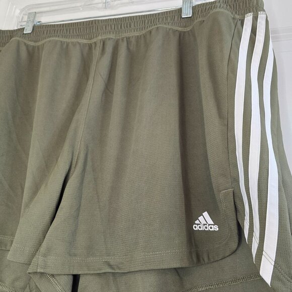 Adidas Pacer Shorts - 4 Inch Inseam - Olive Green - Picture 6 of 8
